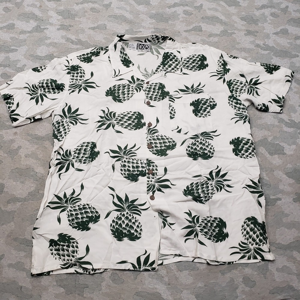 Free World Hawaiian Shirt Men Large White Short Sleeve Button-Up Pineapple Beach